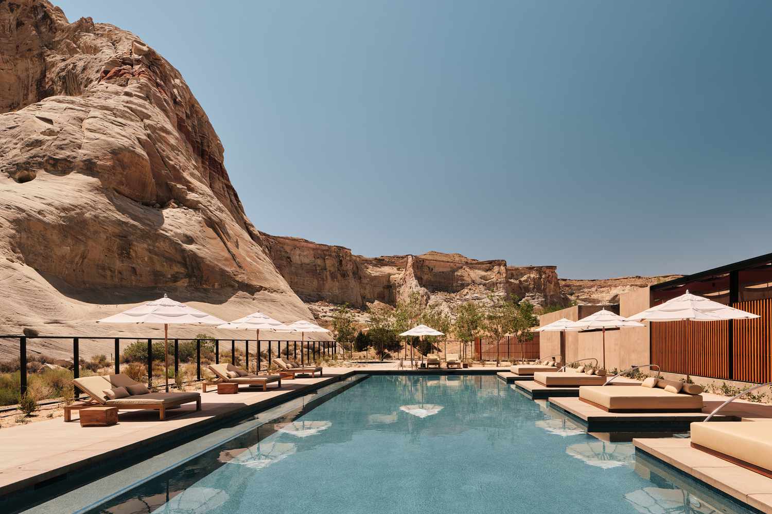 The High-Altitude Sanctuary: A Geological and Cultural Interrogation of Interior Escapes